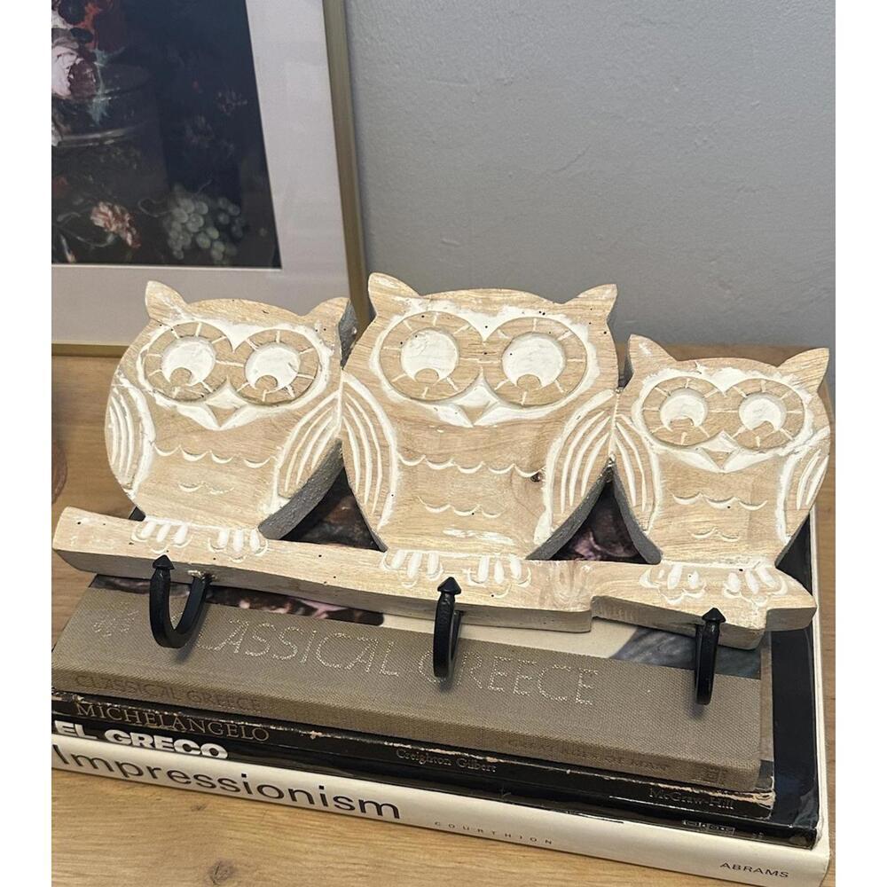 Whimical Three Owl Wood Coat Hook Key Hanger White Wash Finish